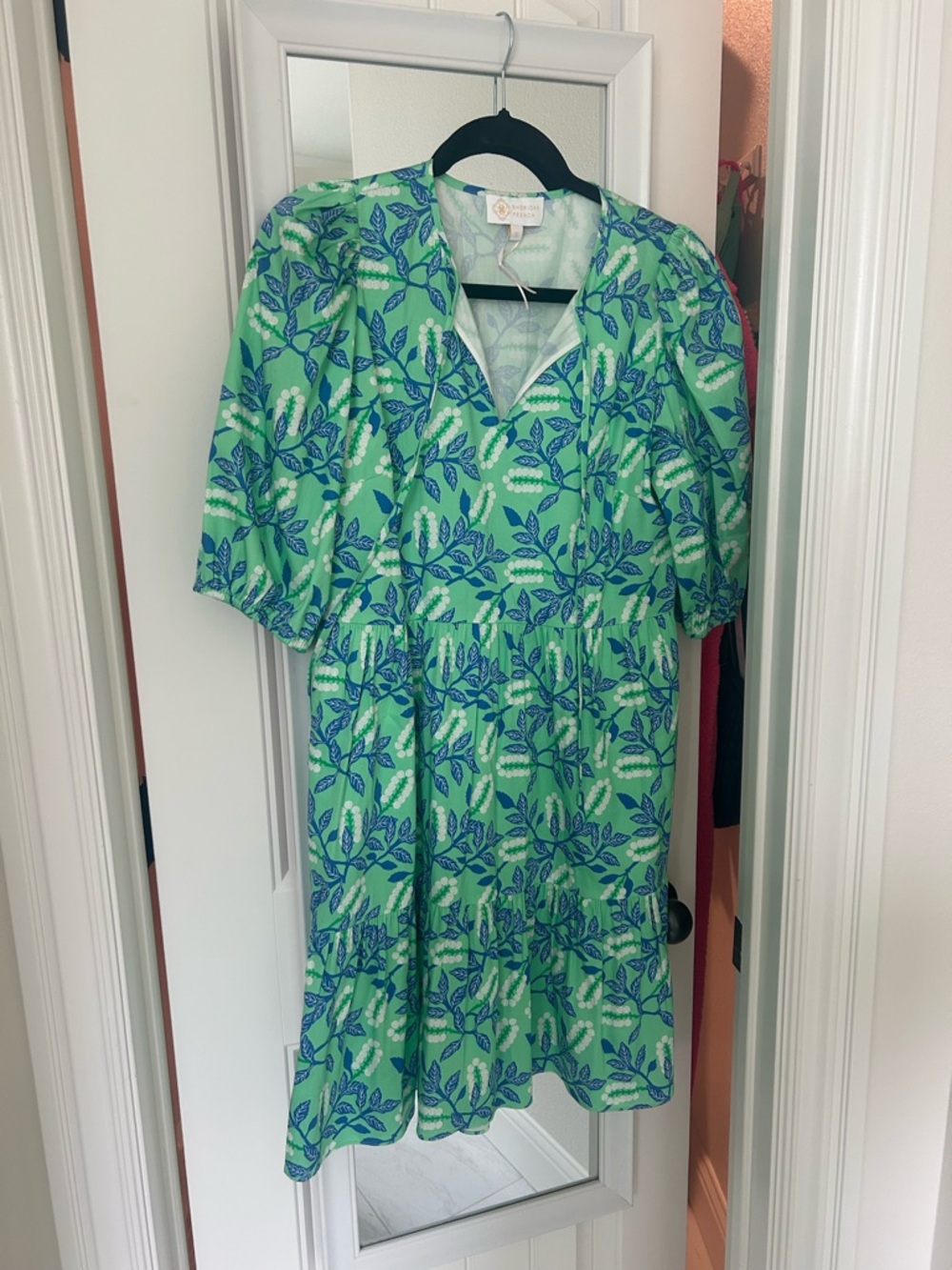 Green Leaf-Print Tiered Women's Dress